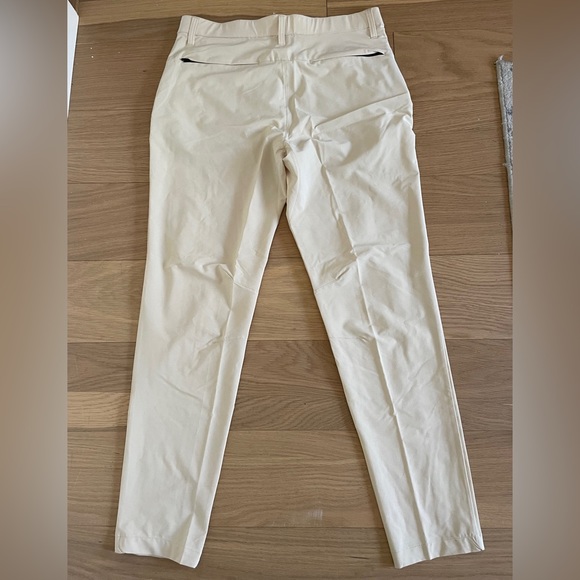 Fabletics Men’s The Only Pant (Modern Classic Fit) - Picture 2 of 3